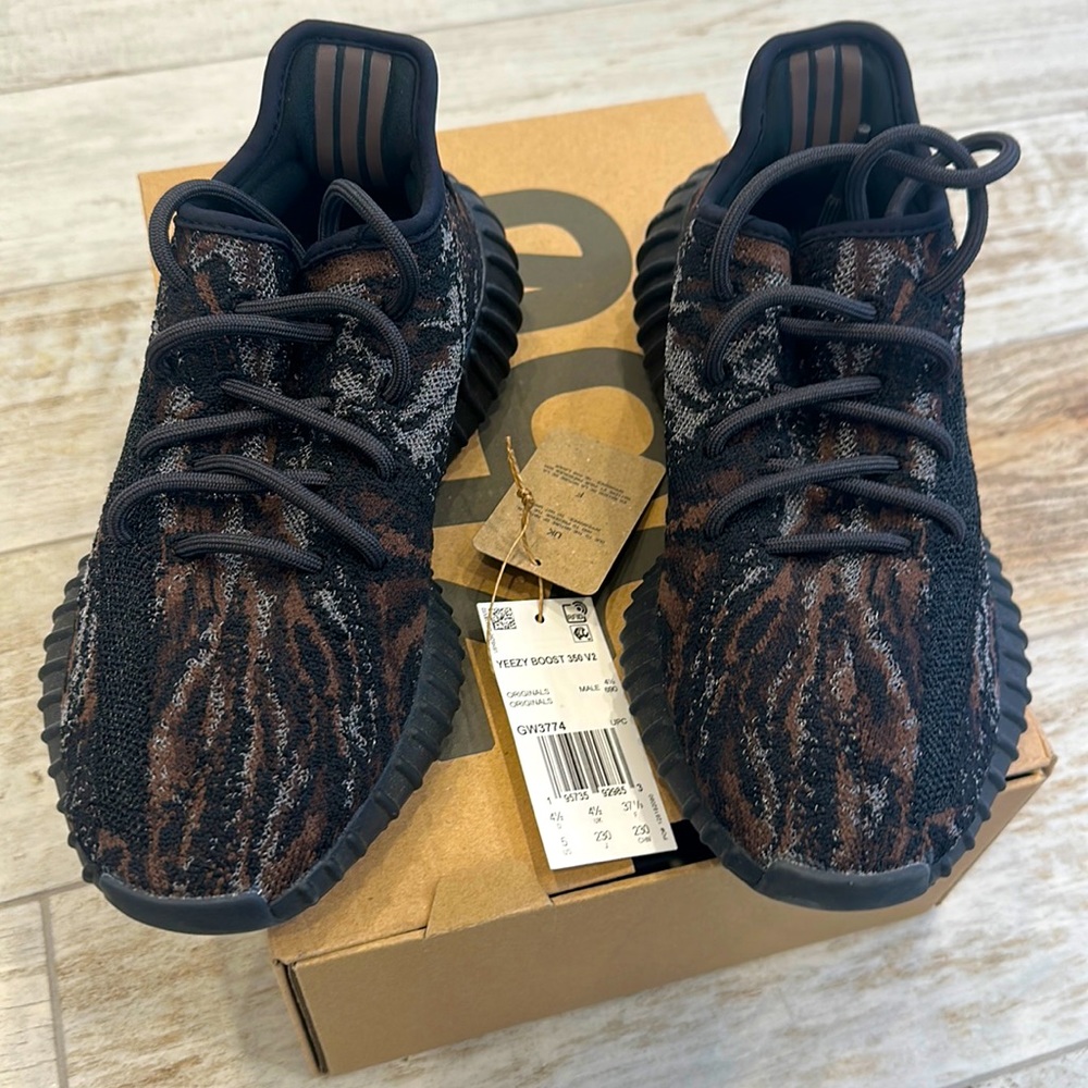 Yeezy boost wore once was the wrong size! In perfect condition!